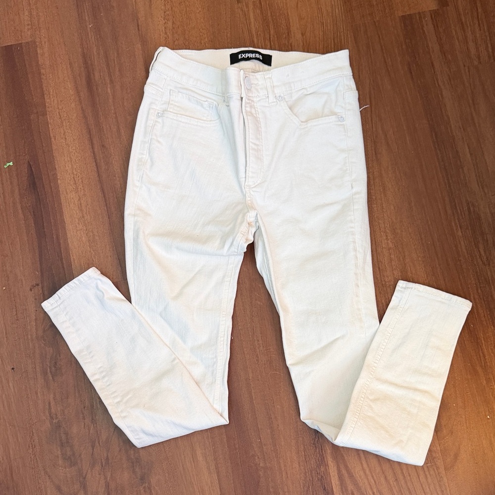 Express Classic Ivory Denim
